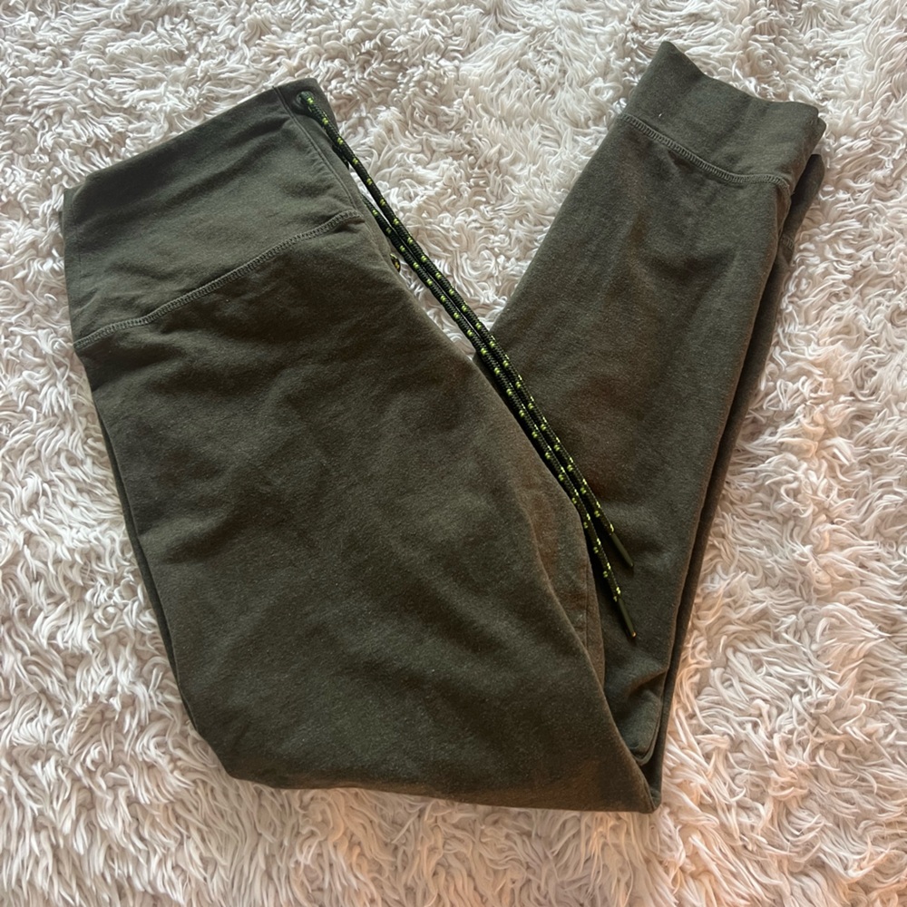 Aerie Green Leggings